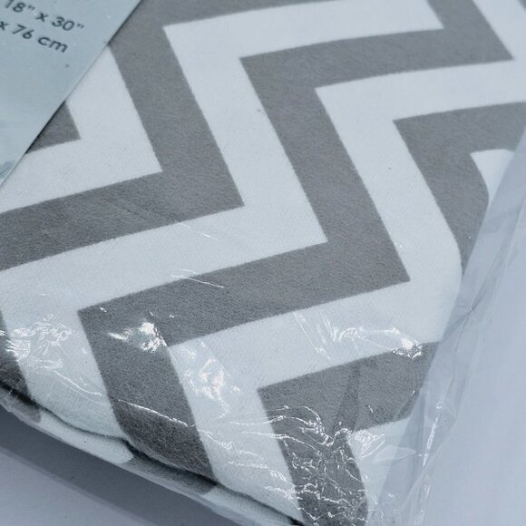 Kushies Grey White Chevron Baby Bassinet Sheet - Picture 7 of 8